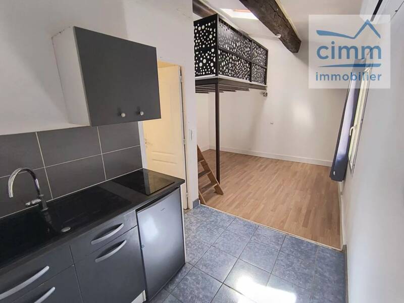 Maison à louer, 24m², LUNEL