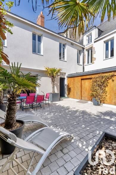 Duplex à vendre 1 679 000 € 8 pièces 4 chambres 197 m² 3 étages Nord Le Pouliguen 44510
