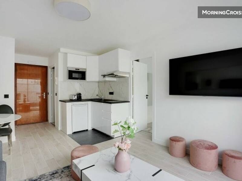 Maison à louer, 32m², PARIS 16E