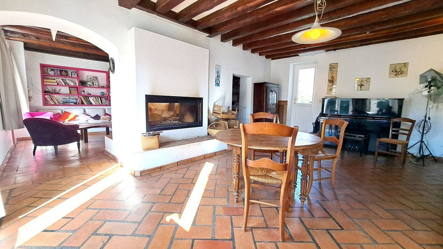 Maison à vendre, 157m², BRIIS SOUS FORGES