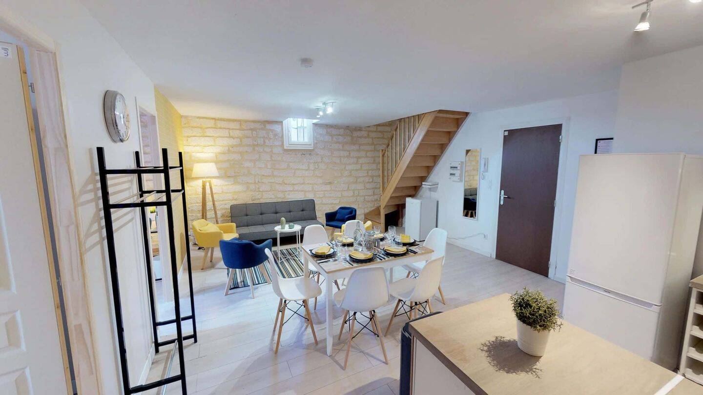 Chambre dans le 33 cours Gambetta - Colocation — 9