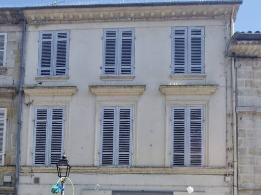 Immeuble à vendre 107 000 € 300 m² Sainte-Foy-la-Grande 33220