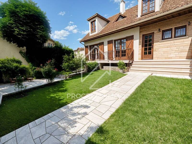 Maison à vendre, 161m², CHAMPIGNY SUR MARNE