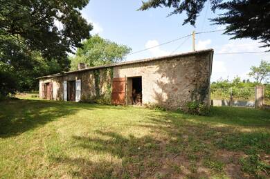 Maison à vendre 144 000 € 3 pièces 1 chambre 113 m² 2 122 m² de terrain Le Pellerin 44640