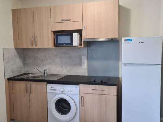 Appartement à louer 430 € 1 pièce 29 m² RDC Centre Ville-Quartiers Nord et Ouest Montaigu-Vendée 85600