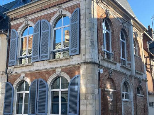 Maison à vendre 280 000 € 5 pièces 3 chambres 130 m² Centre Ville Pont-Audemer 27500