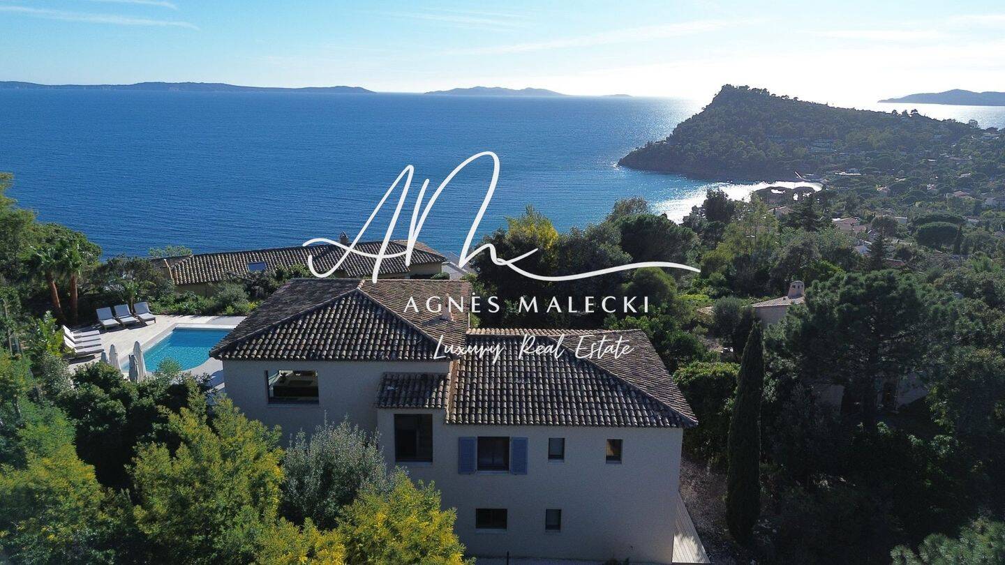 Maison à vendre, 187m², RAYOL CANADEL SUR MER