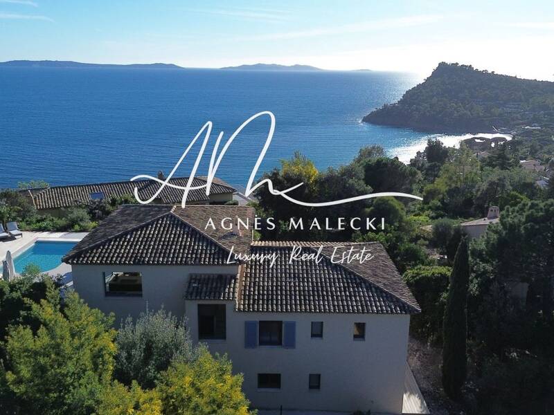 Maison à vendre, 187m², RAYOL CANADEL SUR MER