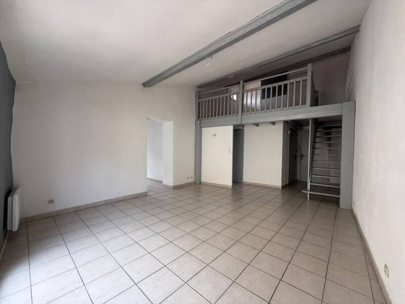 Maison à louer, 66m², TROUILLAS