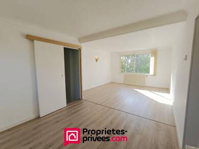 Maison à louer 1 100 € 5 pièces 4 chambres 133,4 m² 818 m² de terrain Iteuil 86240