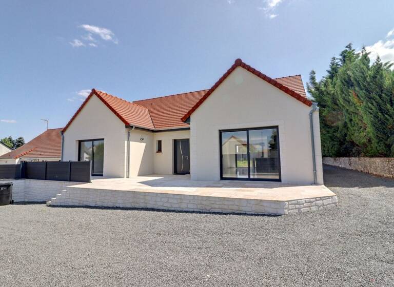 Maison de plain-pied à vendre 370 000 € 4 pièces 2<br/>chambres 116 m²<br/>superficie 716 m²<br/>terrain Vineuil 41350