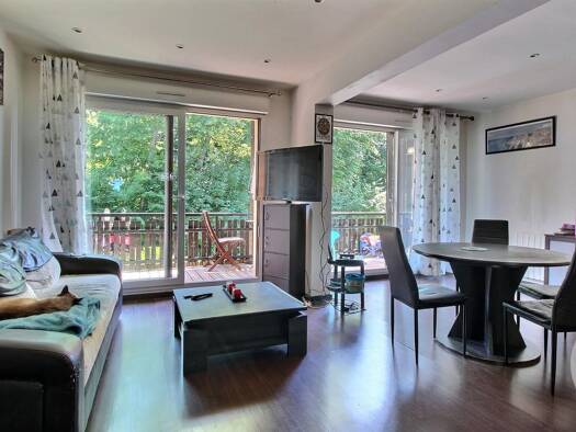 Appartement à vendre 229 000 € 3 pièces 2 chambres 87,23 m² 1er étage Saint-Paul-en-Chablais 74500