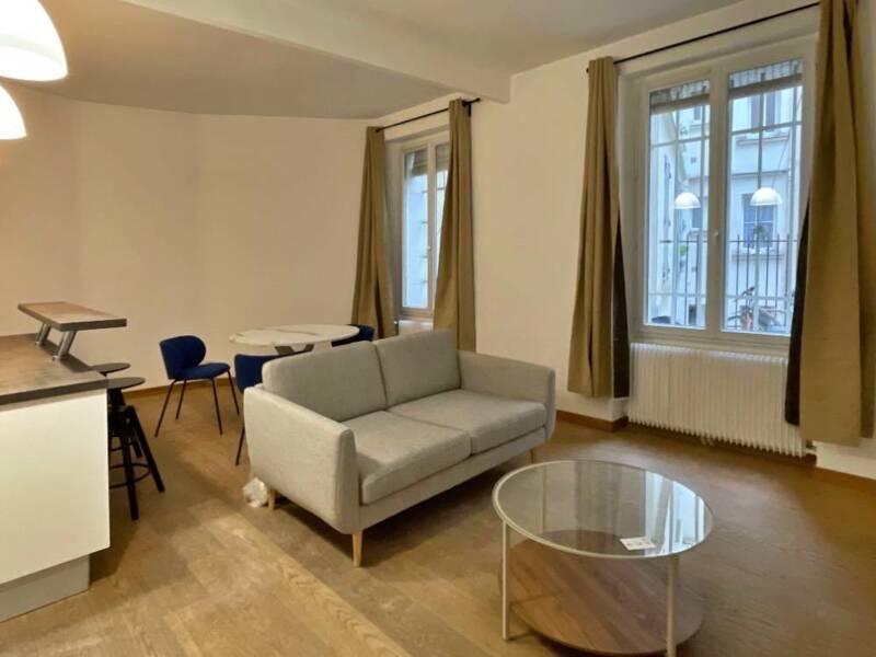 Maison à louer, 69m², PARIS 18E