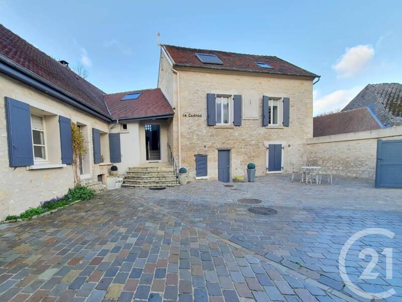Maison à vendre, 202m², VALLANGOUJARD