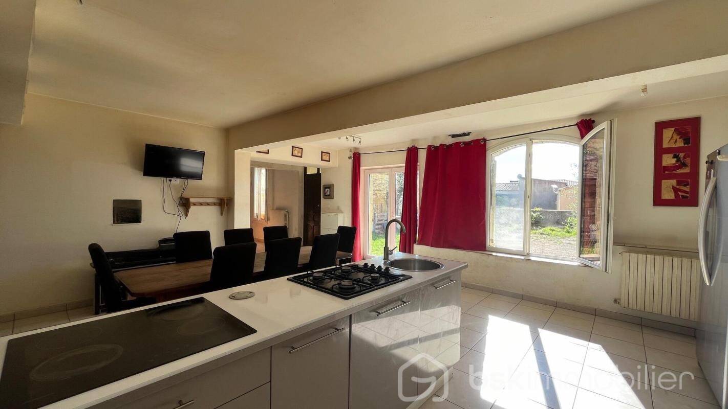 Maison à vendre, 172m², GALLARGUES LE MONTUEUX
