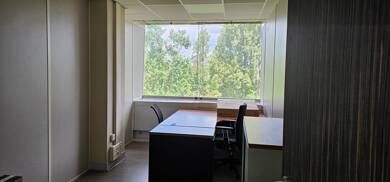 Espace bureau à louer 344 € 14 m² de bureaux Cité Artisanale-Chauffours Cergy 95000