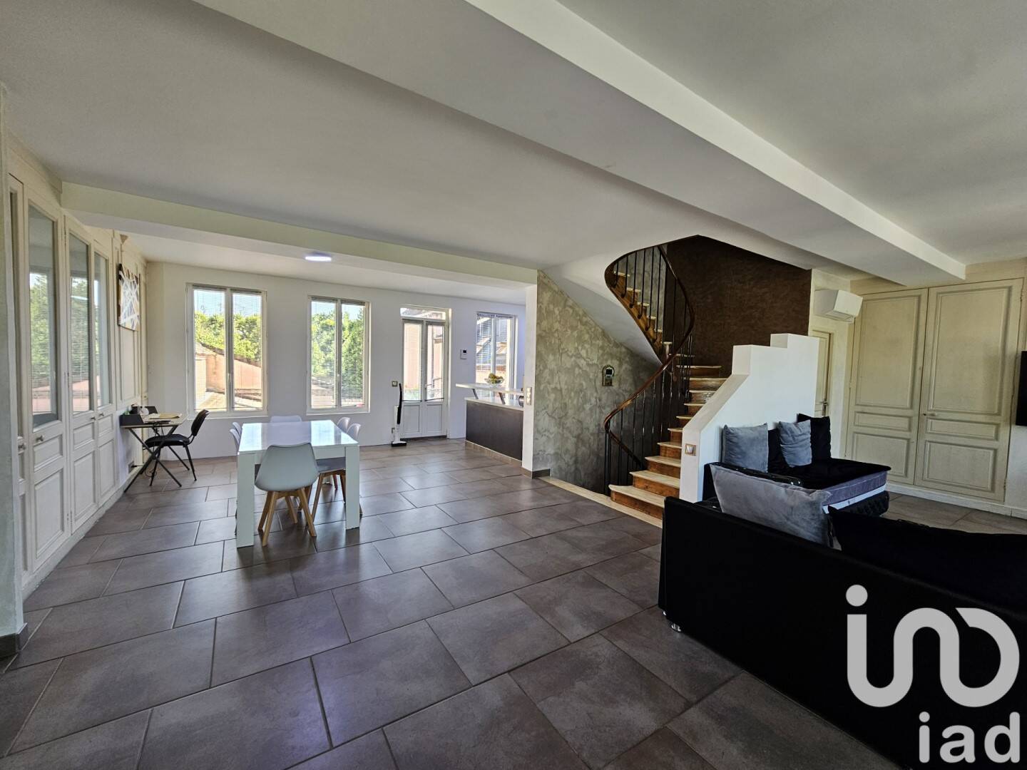 Maison à vendre, 259m², VILLENEUVE L'ARCHEVEQUE