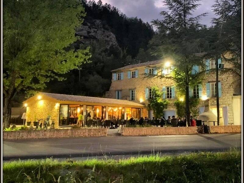 Maison à vendre, 450m², CASTELLANE