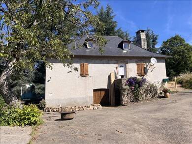 Maison à vendre 270 300 € 4 pièces 3 chambres 110 m² 16 400 m² de terrain Bassignac le Bas 19430