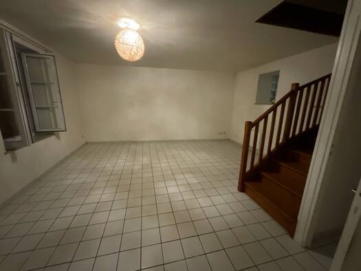 Maison à louer 835 € 2 pièces 1 chambre 63 m² Sept-Sorts 77260