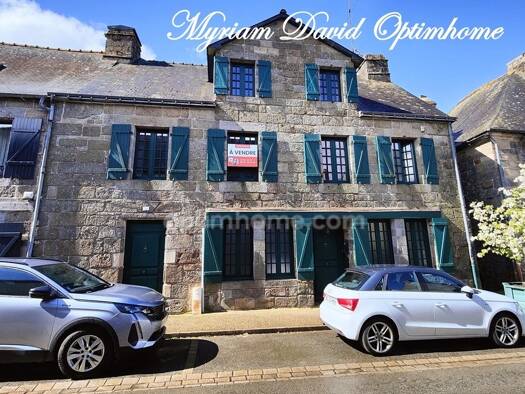 Maison à vendre 257 000 € 10 pièces 6 chambres 252 m² 663 m² de terrain Rostrenen 22110