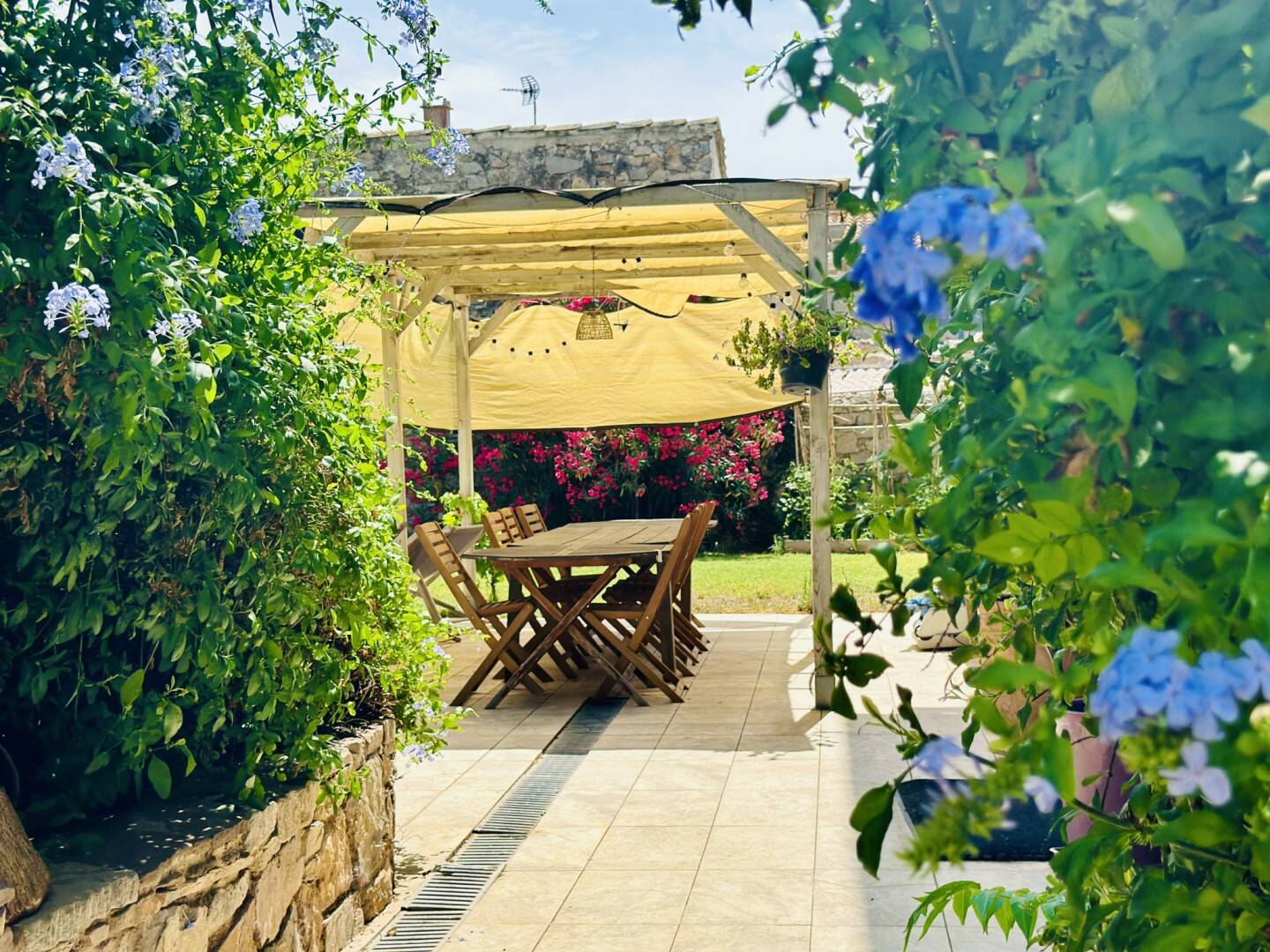 Maison à vendre, 268m², MONTREDON DES CORBIERES