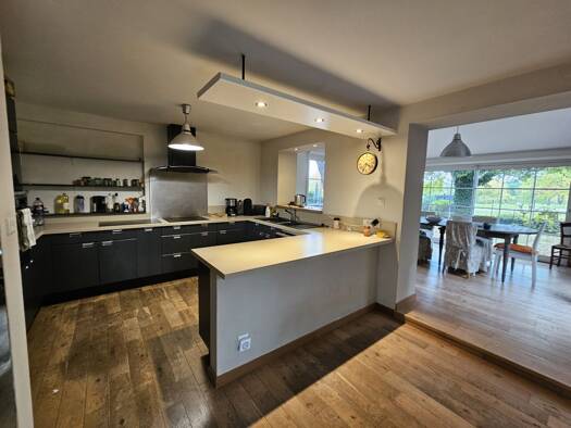 Maison à louer 1 950 € 7 pièces 4 chambres 172,9 m² Sainte-Foy-d'Aigrefeuille 31570