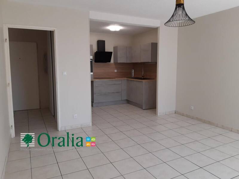 Maison à louer, 45m², NOYAREY