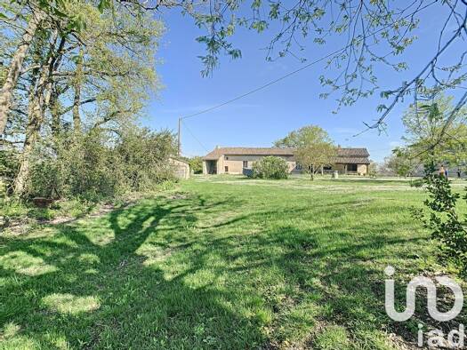 Maison à vendre 229 000 € 9 pièces 6 chambres 173 m² 5 071 m² de terrain Lectoure 32700