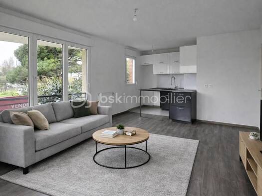 Appartement à vendre 199 000 € 3 pièces 2 chambres 61,4 m² Étage 1/5 Robert Schumann Neuilly-sur-Marne 93330