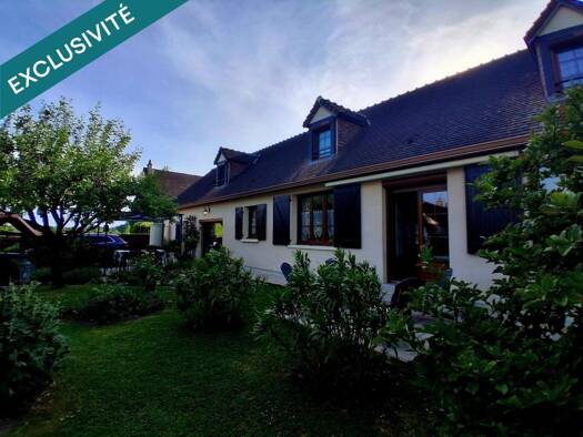 Maison à vendre 275 000 € 6 pièces 4 chambres 242 m² 880 m² de terrain Lingé 36220