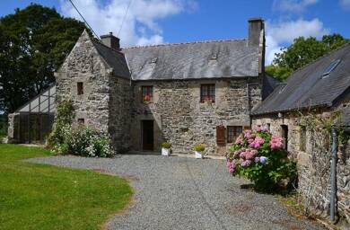 Maison à vendre 292 000 € 5 pièces 3 chambres 130 m² 4 356 m² de terrain Trémel 22310