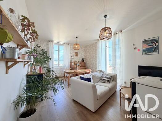 Appartement à vendre 236 000 € 3 pièces 2 chambres 62,34 m² 3 étages Viuz-en-Sallaz 74250
