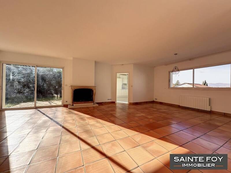 Maison à louer, 152m², SAINTE FOY LES LYON