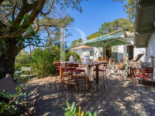 Villa à vendre 1 650 000 € 4 pièces 3 chambres 100 m² 408 m² de terrain Pyla-sur-Mer La Teste-de-Buch 33115