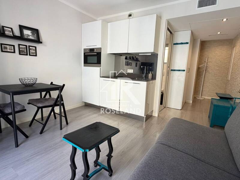 Maison à louer, 21m², NICE