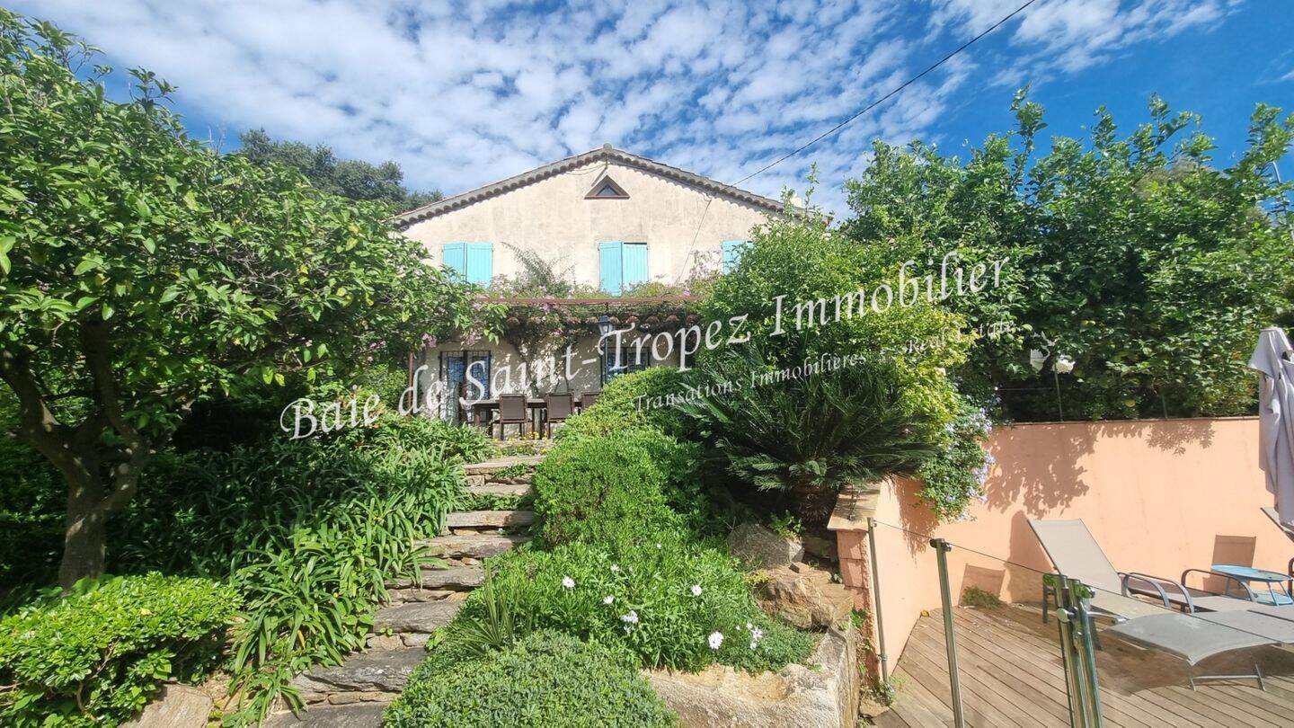 Maison à vendre, 200m², LA CROIX VALMER