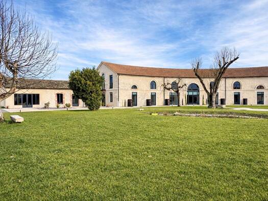 Appartement à vendre - Première occupation 170 000 € 1 pièce 41 m² RDC Porte de Beaune Beaune 21200