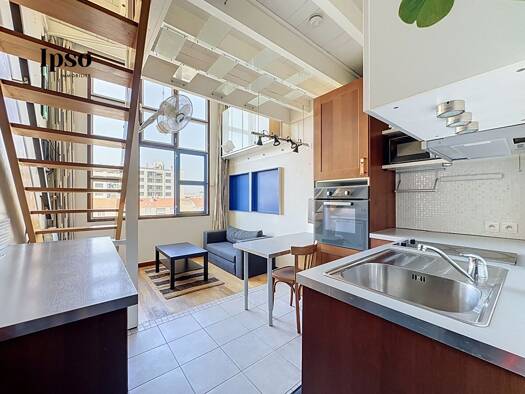 Duplex à vendre 135 000 € 2 pièces 1 chambre 37 m² Étage 6/7 Gratte Ciel Villeurbanne 69100