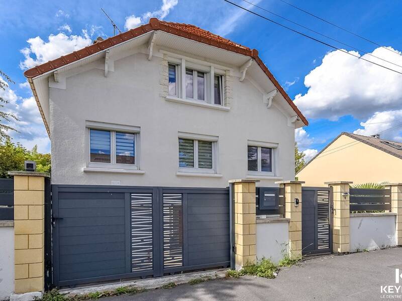Maison à vendre, 175m², LA FRETTE SUR SEINE