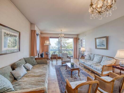 Appartement à vendre 495 000 € 4 pièces 3 chambres 115 m² Étage 4/8 Cités Thonon-les-Bains 74200