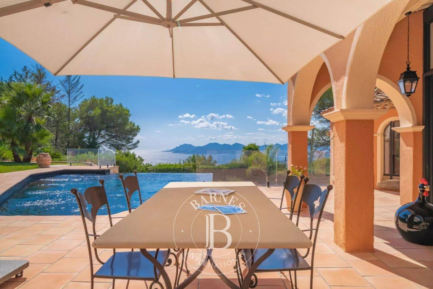 Maison à vendre, 351m², CANNES