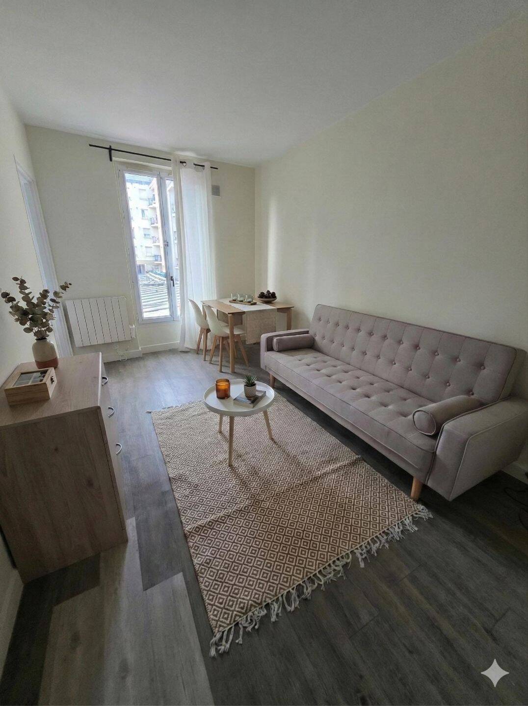 Maison à louer, 30m², IVRY SUR SEINE