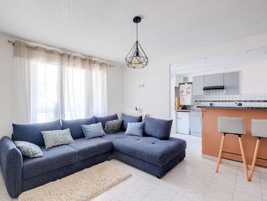 Appartement à vendre 150 900 € 3 pièces 2 chambres 64 m² Étage 1/4 Les Olives Marseille 13ème arrondissement 13013