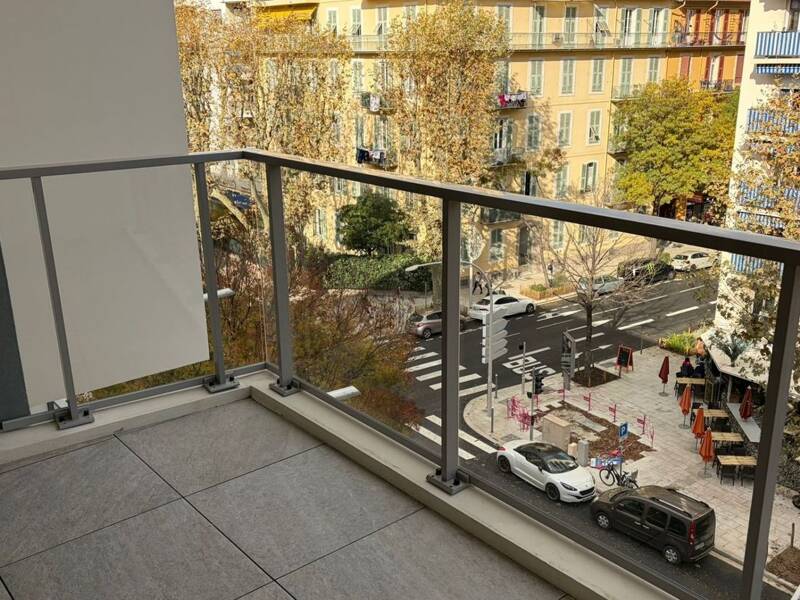 Maison à louer, 64m², NICE