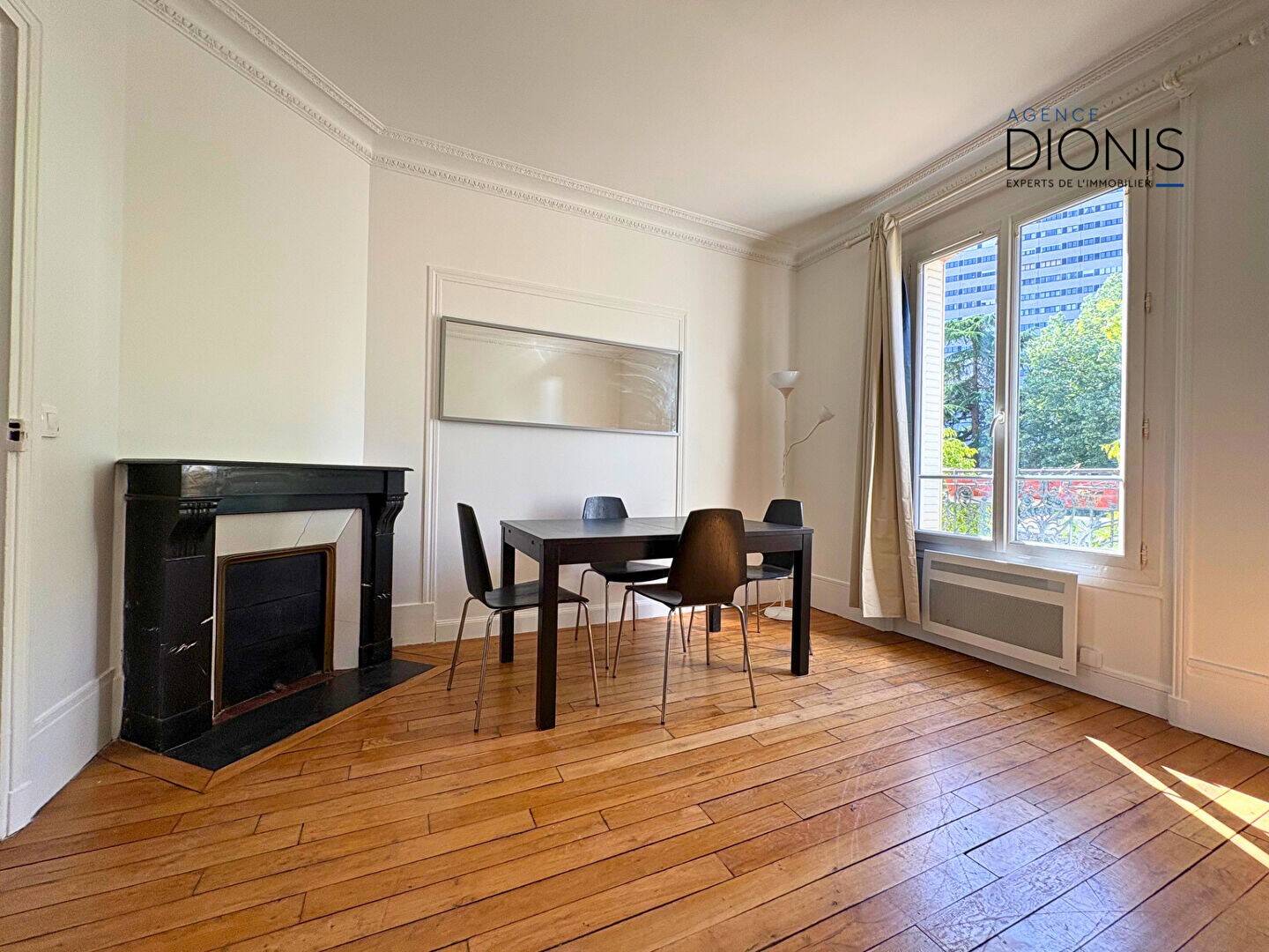 Maison à louer, 53m², COURBEVOIE