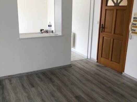 Appartement à louer 605 € 3 pièces 2 chambres 71,8 m² RDC Fosse Haillicourt 62940