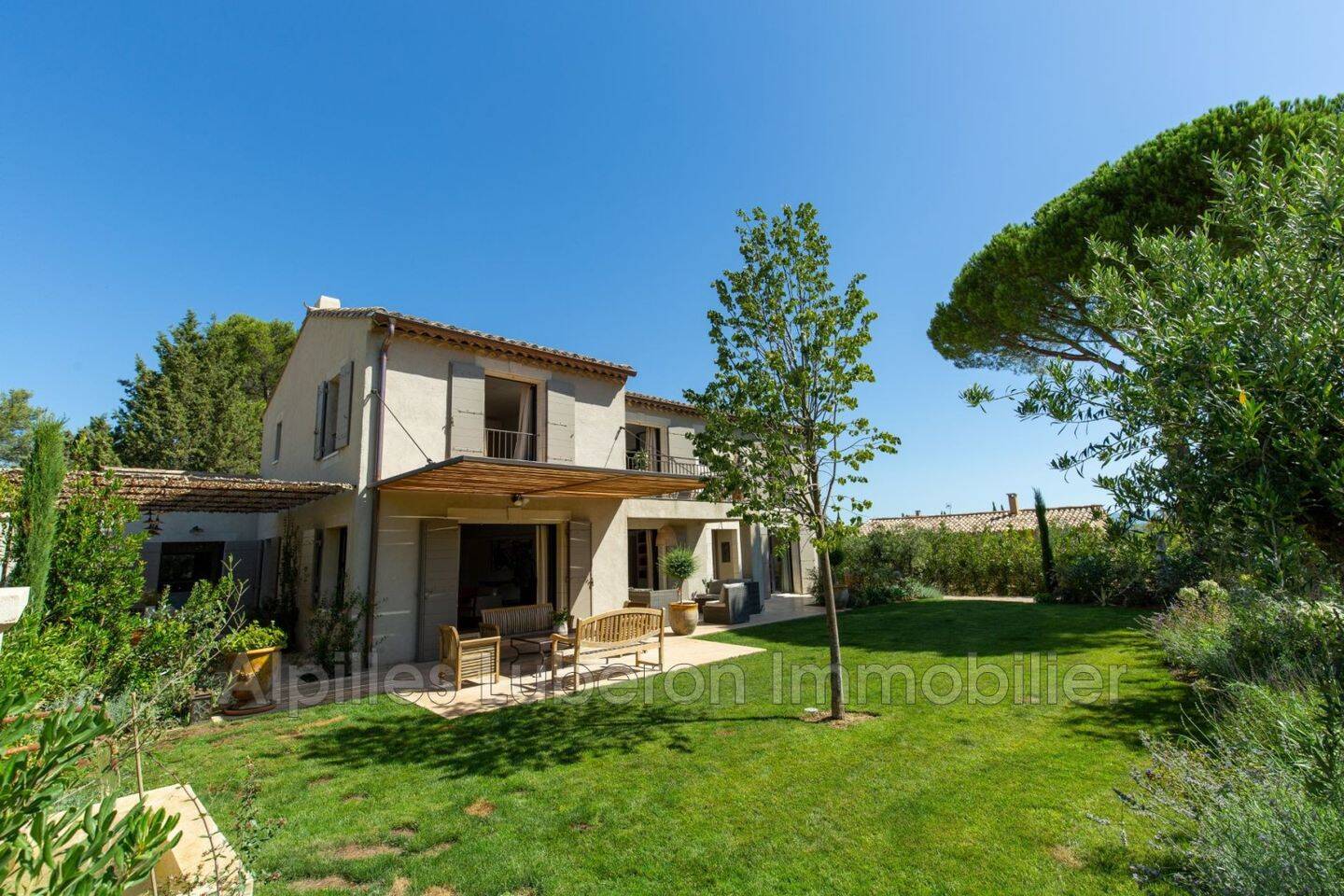 Maison à vendre, 250m², EYGALIERES