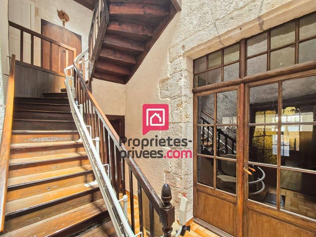 Maison à vendre, 270m², CASTELJALOUX