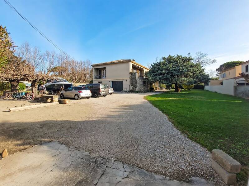 Maison à vendre, 241m², EYGUIERES